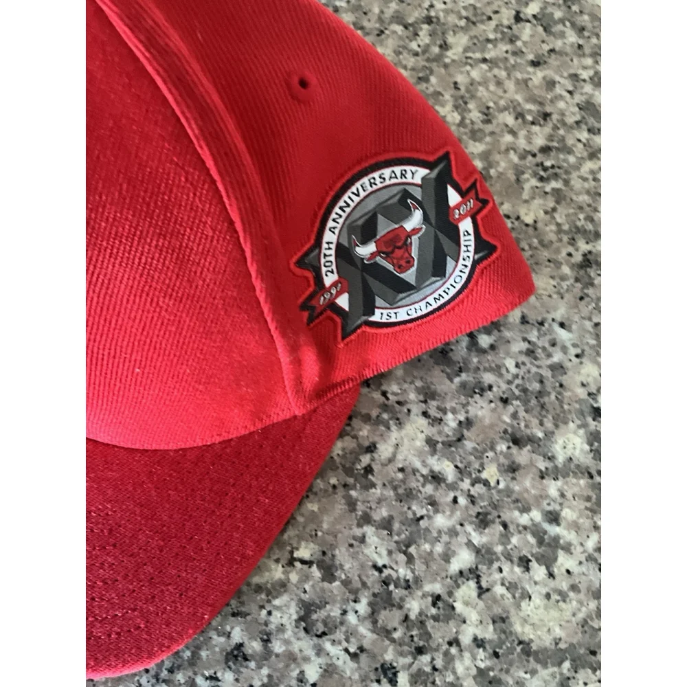 Mitchell & Ness Chicago Bulls Fitted Hat Size 7 1/2 Windy City 20th Anniversary